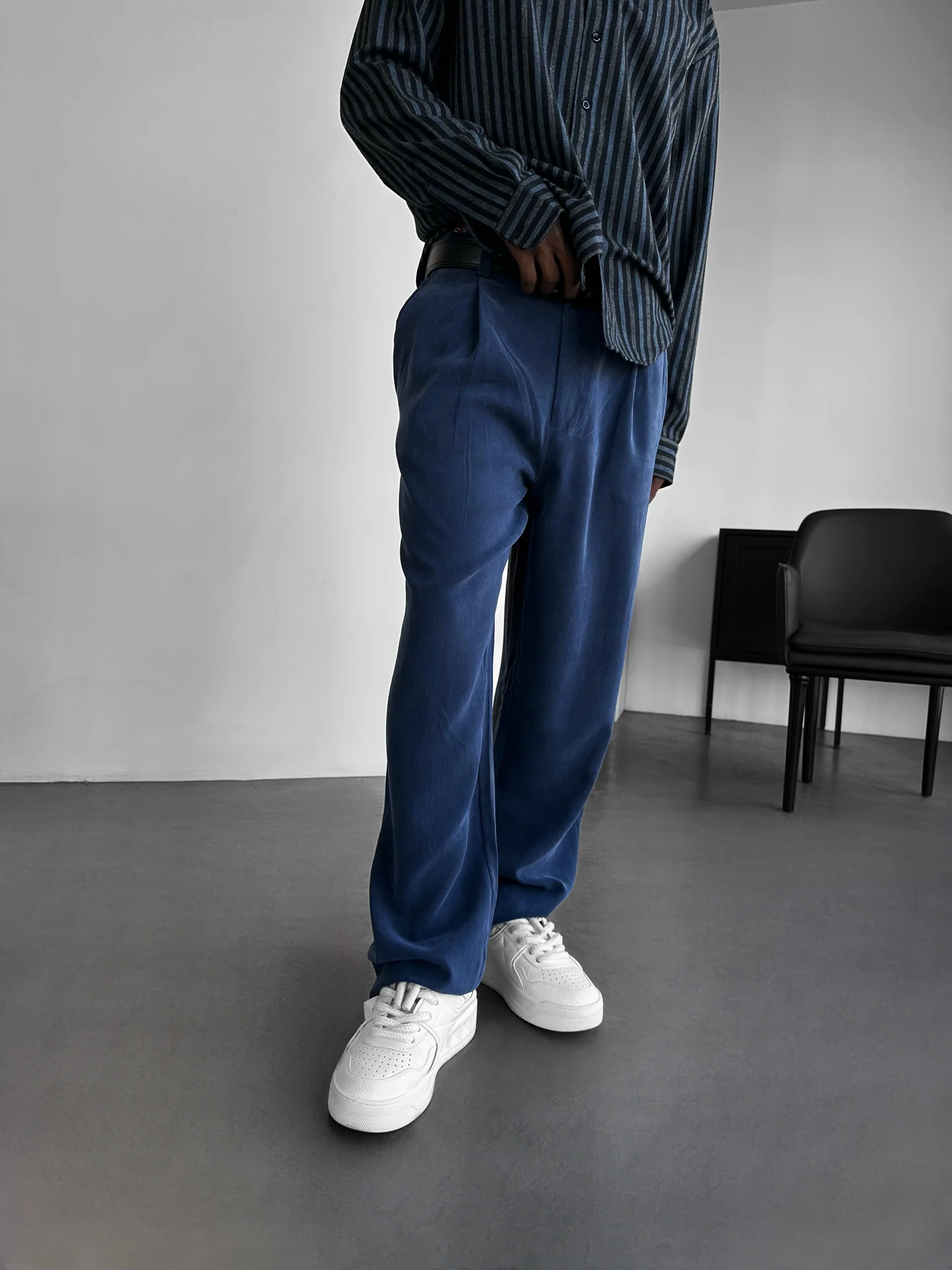 Baggy Tencel Trousers - Navy Blue