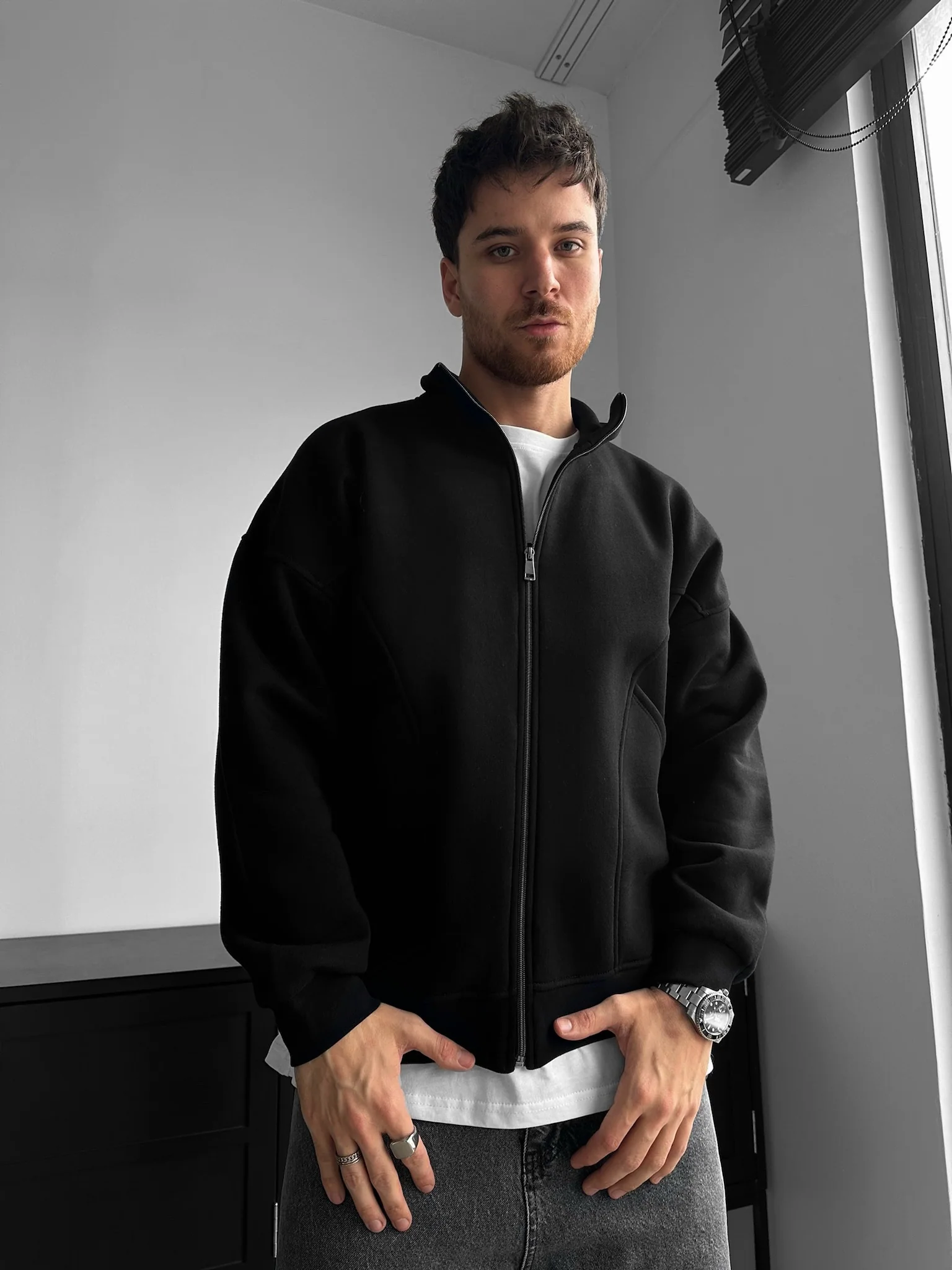 Loose Fit Basic Zipper Jacket - Black