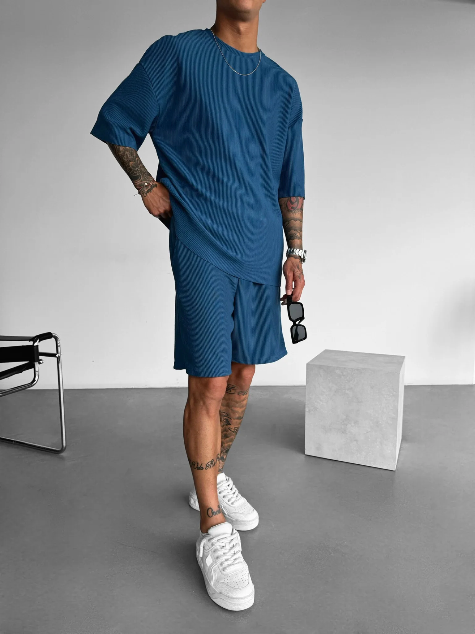 Loose Fit Cord Shorts - Indigo - Image 3