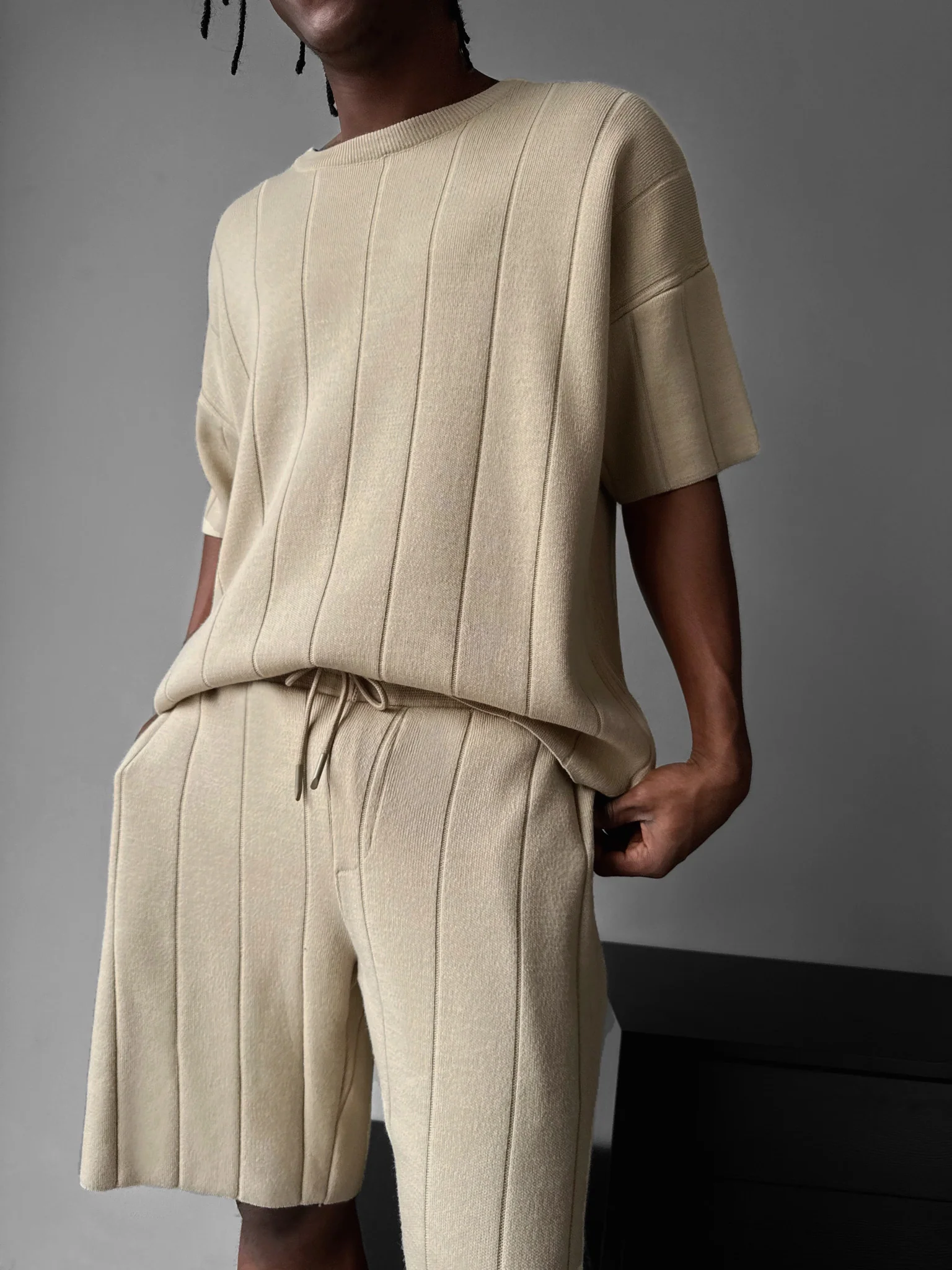 Loose Fit Line Knit Shorts - Stone