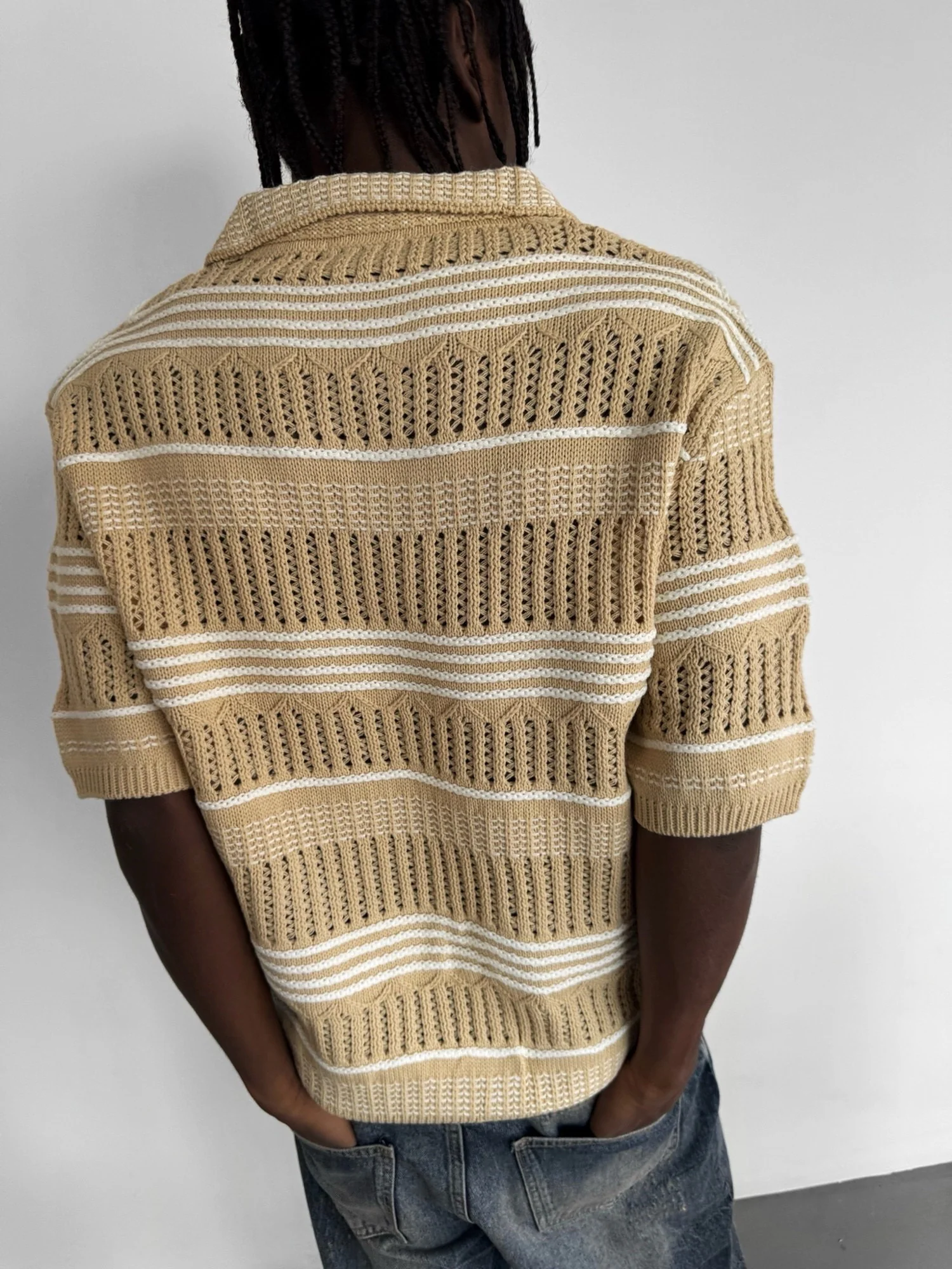 Loose Fit Patterned collar knit T-Shirt - Beige - Image 3