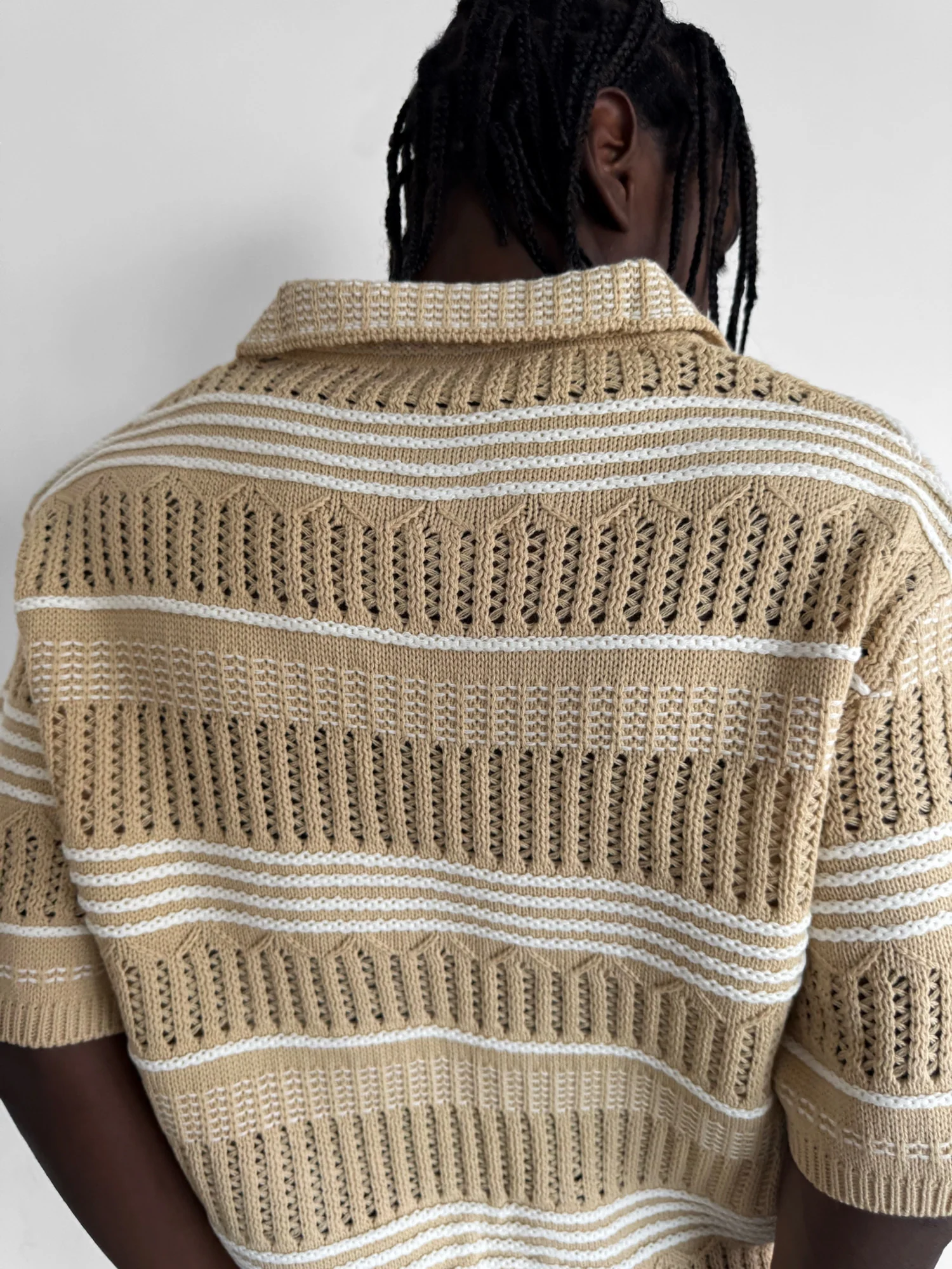 Loose Fit Patterned collar knit T-Shirt - Beige - Image 5