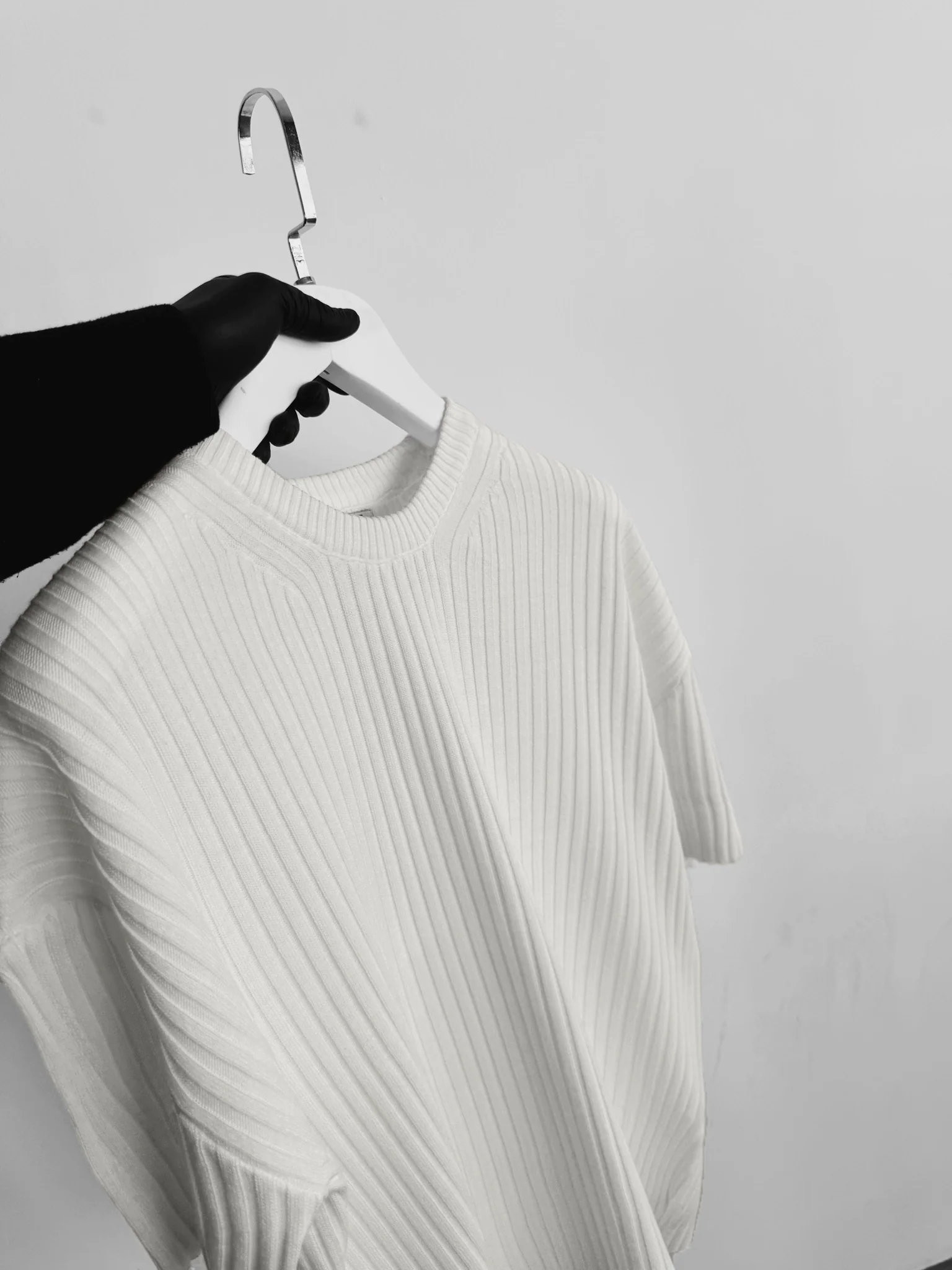 Loose Fit Ribbed Knit T-Shirt - Ecru