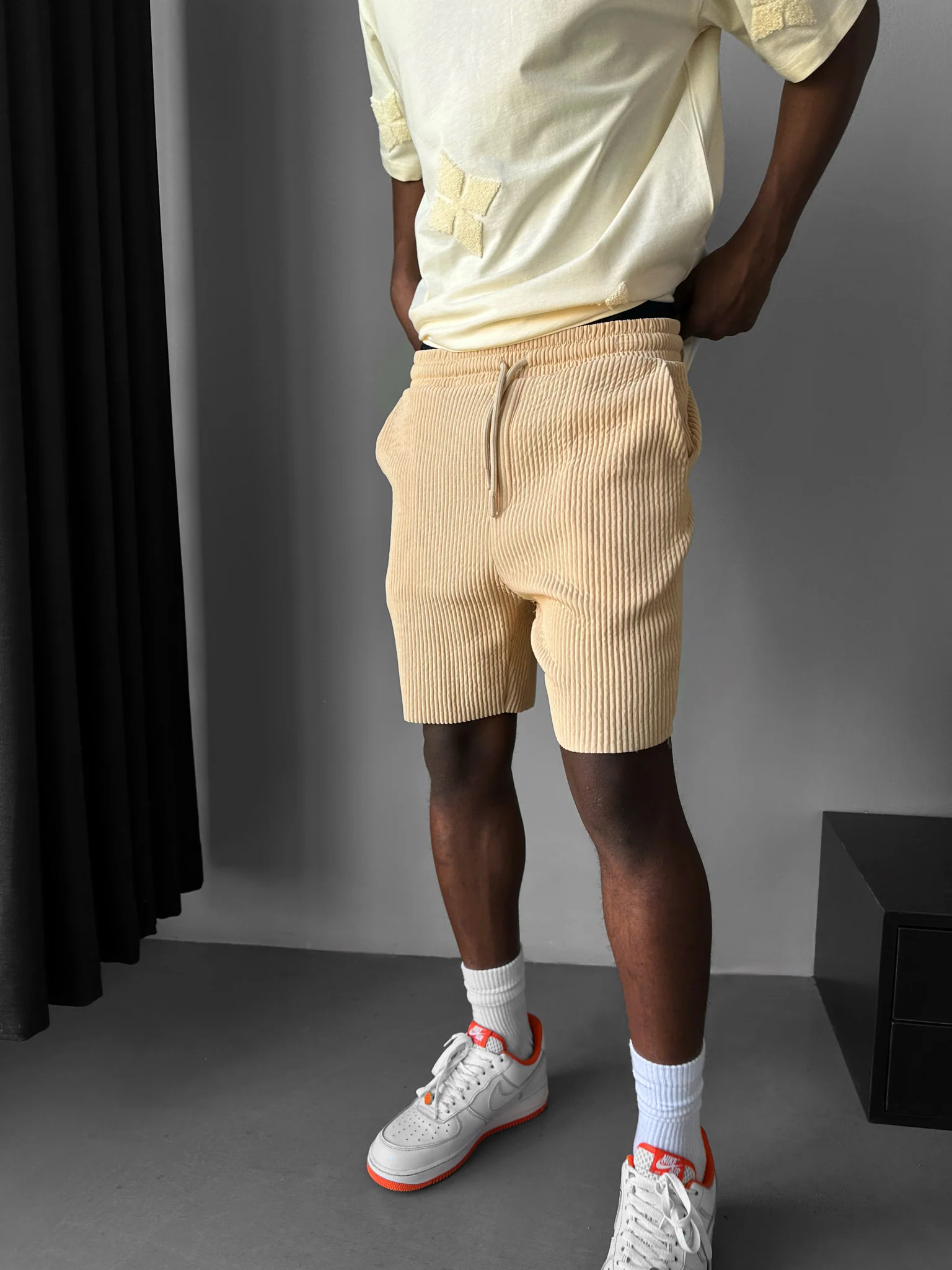 Loose Fit Ribbed Shorts - Almond Buff