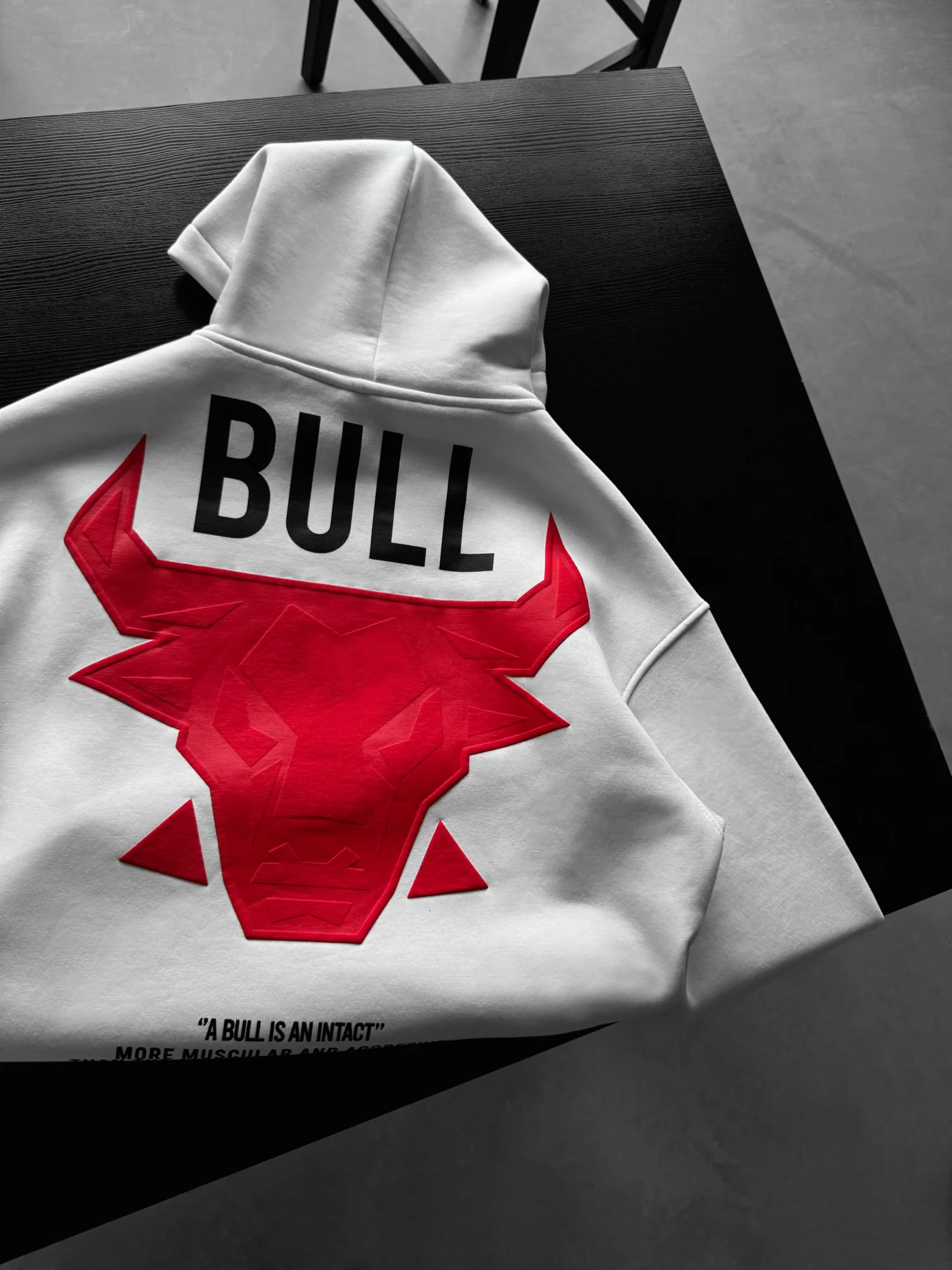 Oversize Bull Hoodie - Off White - Image 4