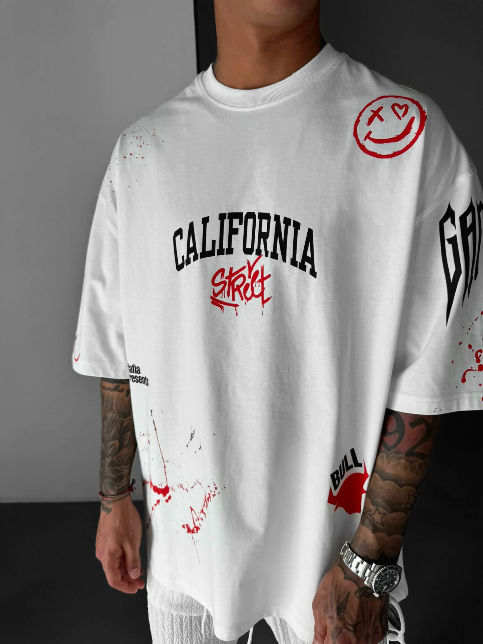 Oversize California Graffiti T-Shirt - Ecru and Red