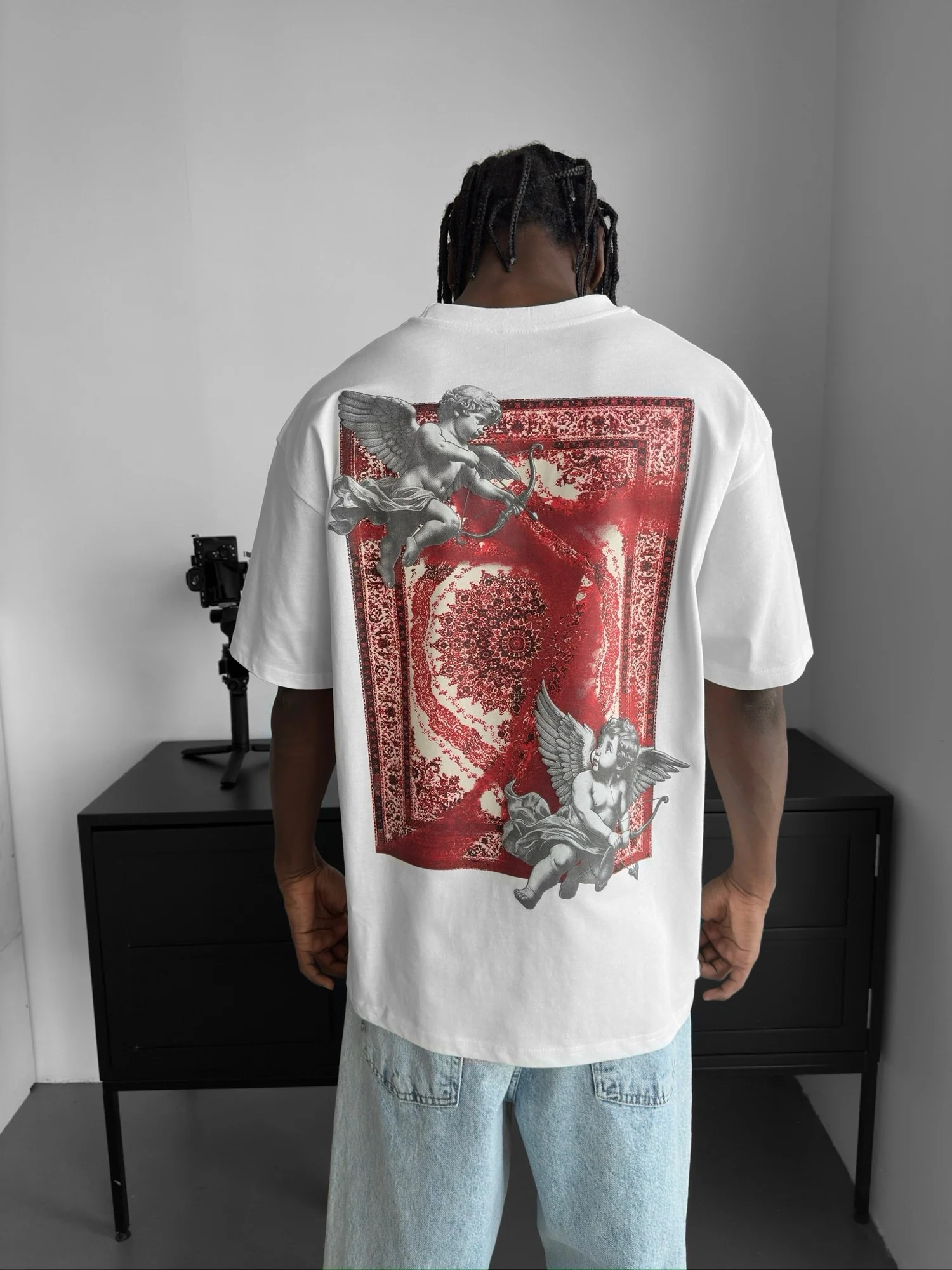 Oversize Carpet Angel T-Shirt - Ecru