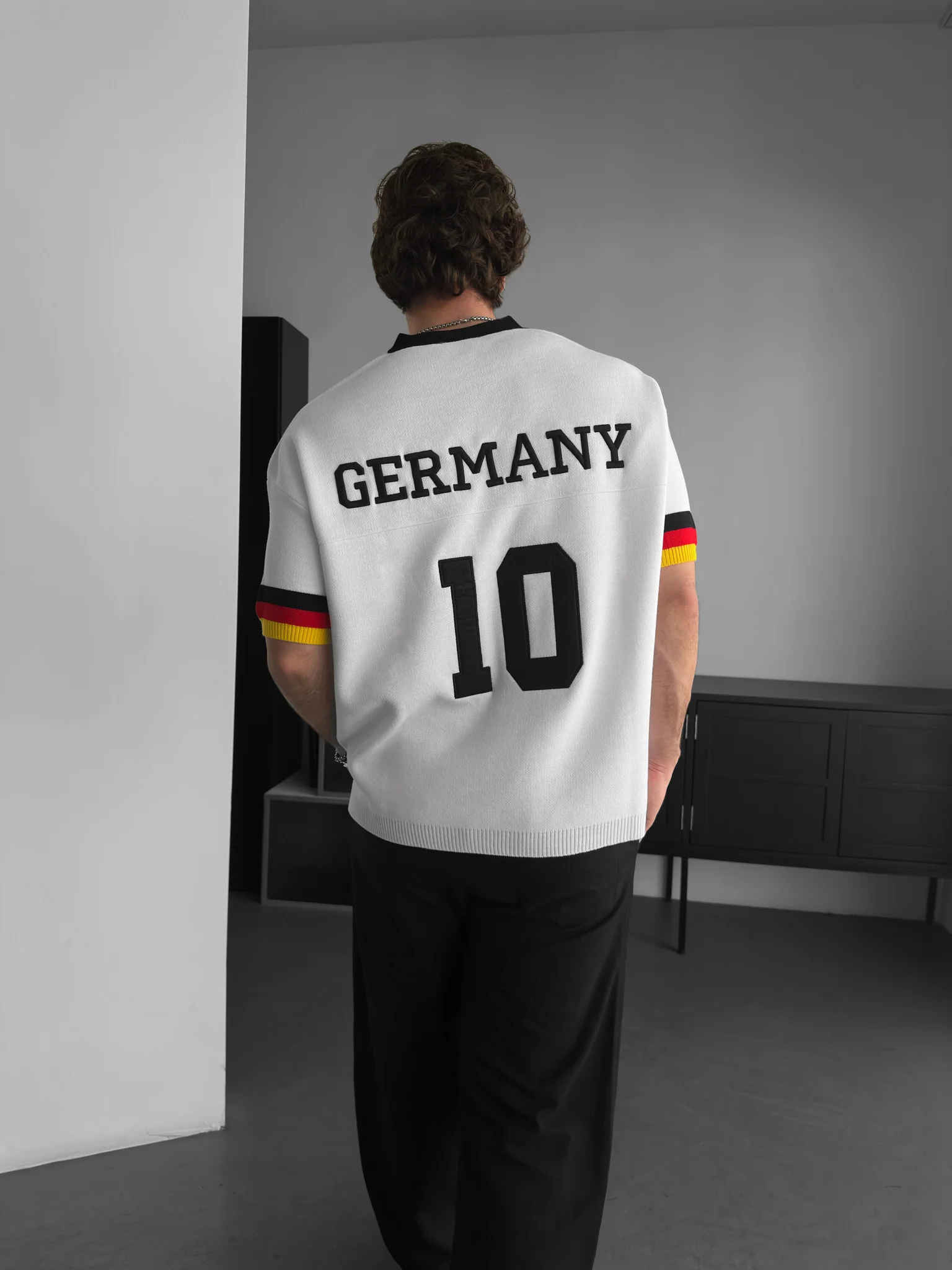 Oversize Germany Knit T-shirt - White - Image 3