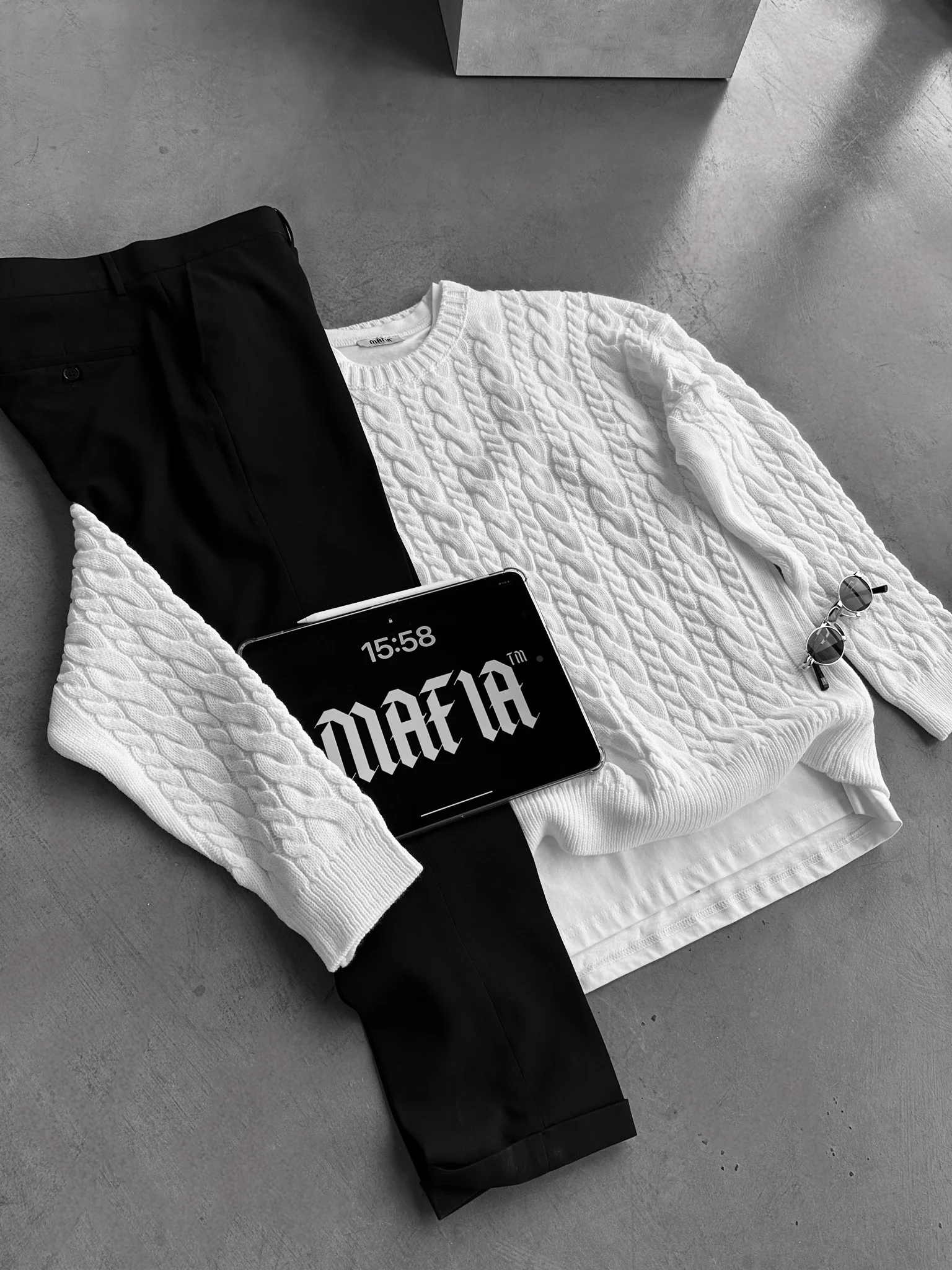 Oversize Knit Braid Sweater - White - Image 4