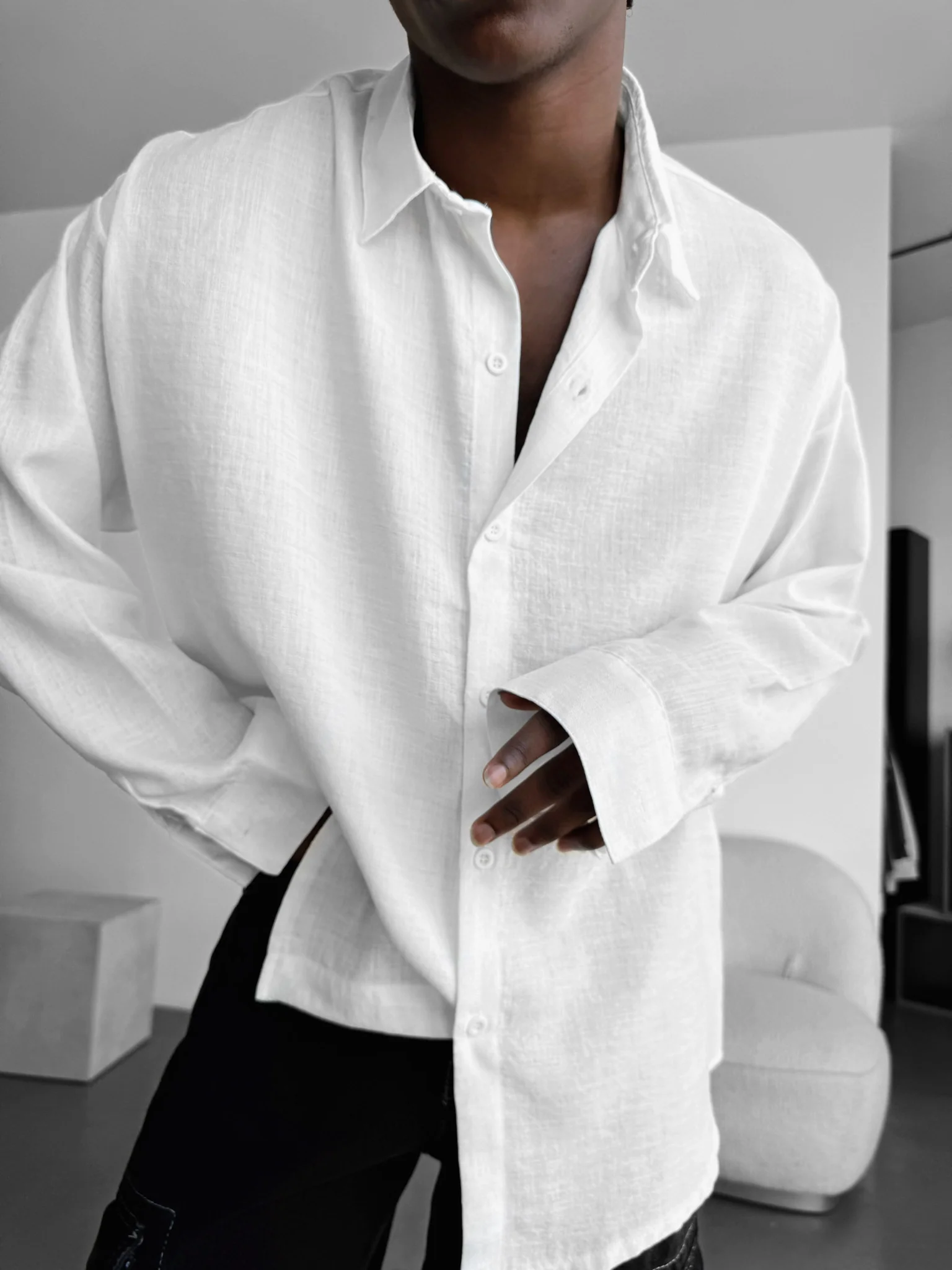 Oversize Linen Shirt - White - Image 3