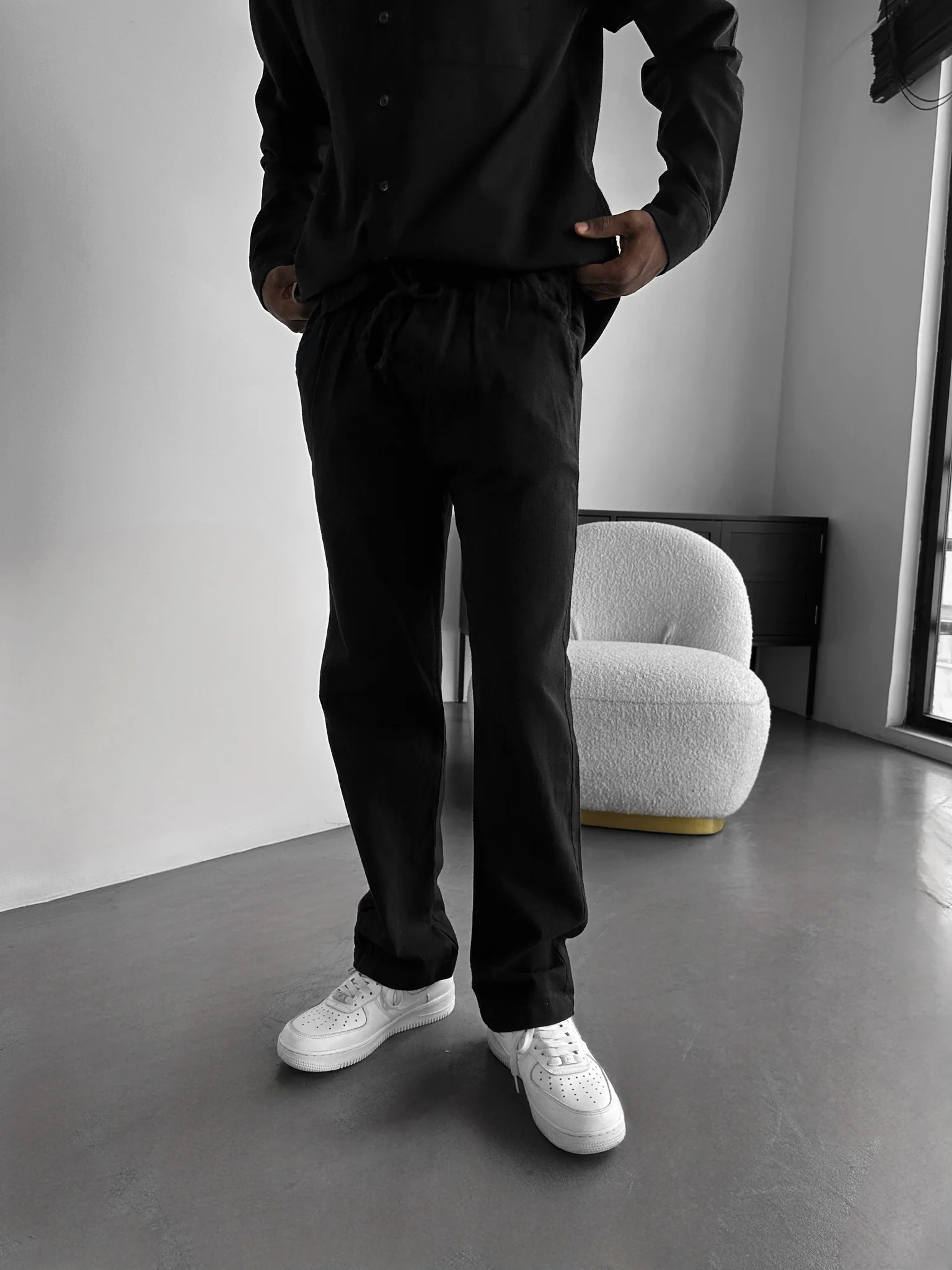 Oversize Linen Suit Pants - Black - Image 2