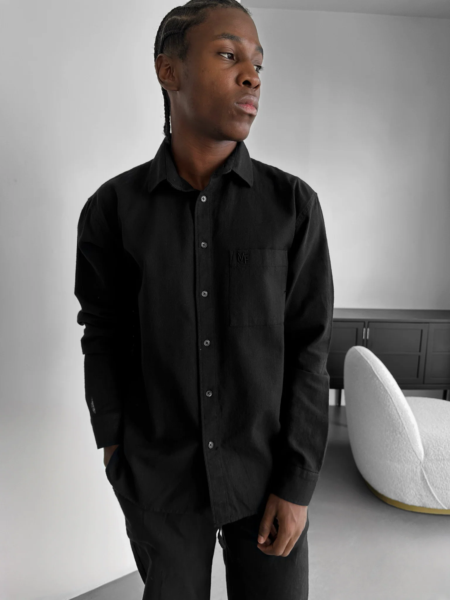 Oversize Linen Suit Shirt - Black - Image 2