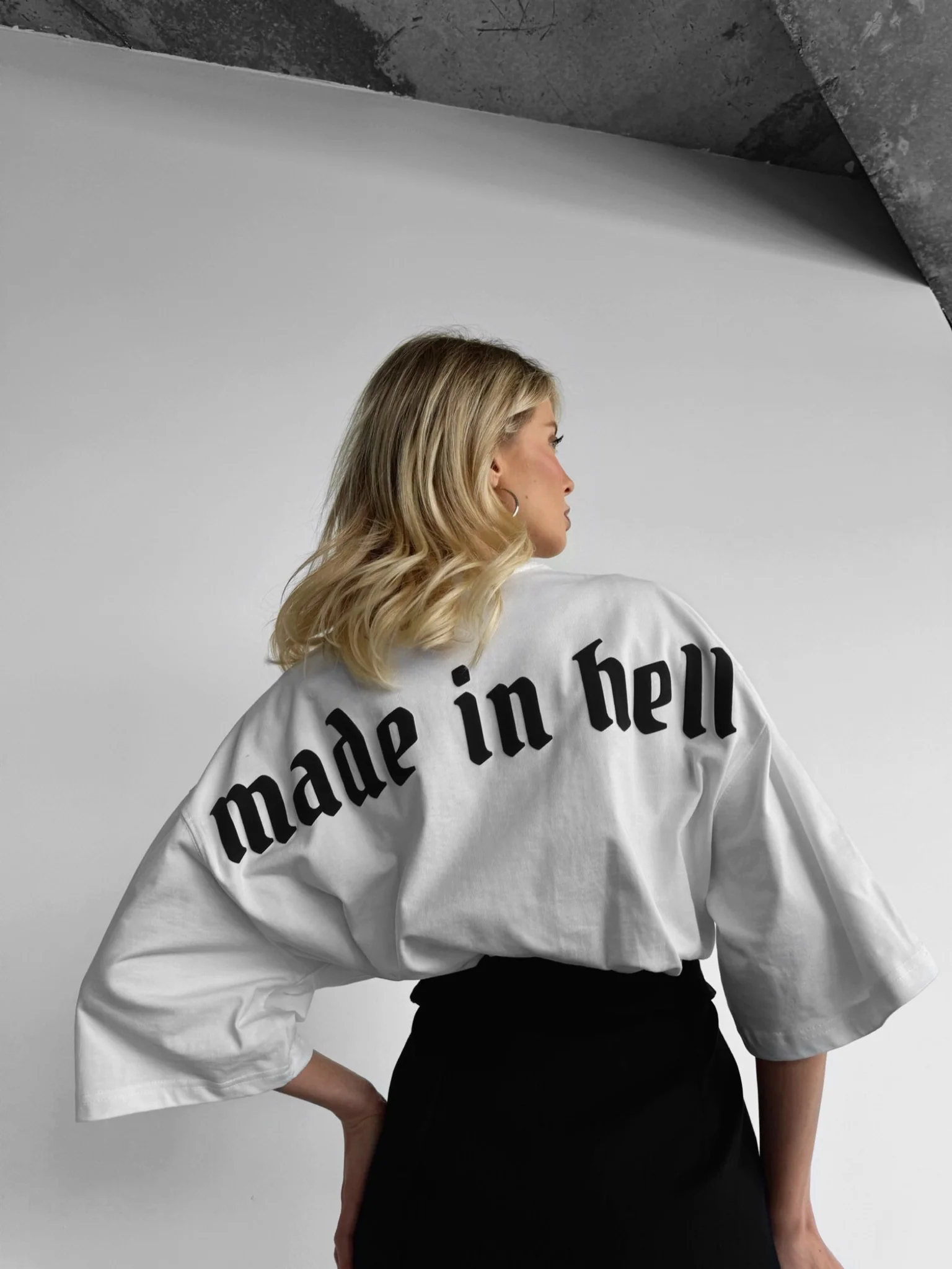 Oversize Made in Hell T-shirt - Ecru - Image 4