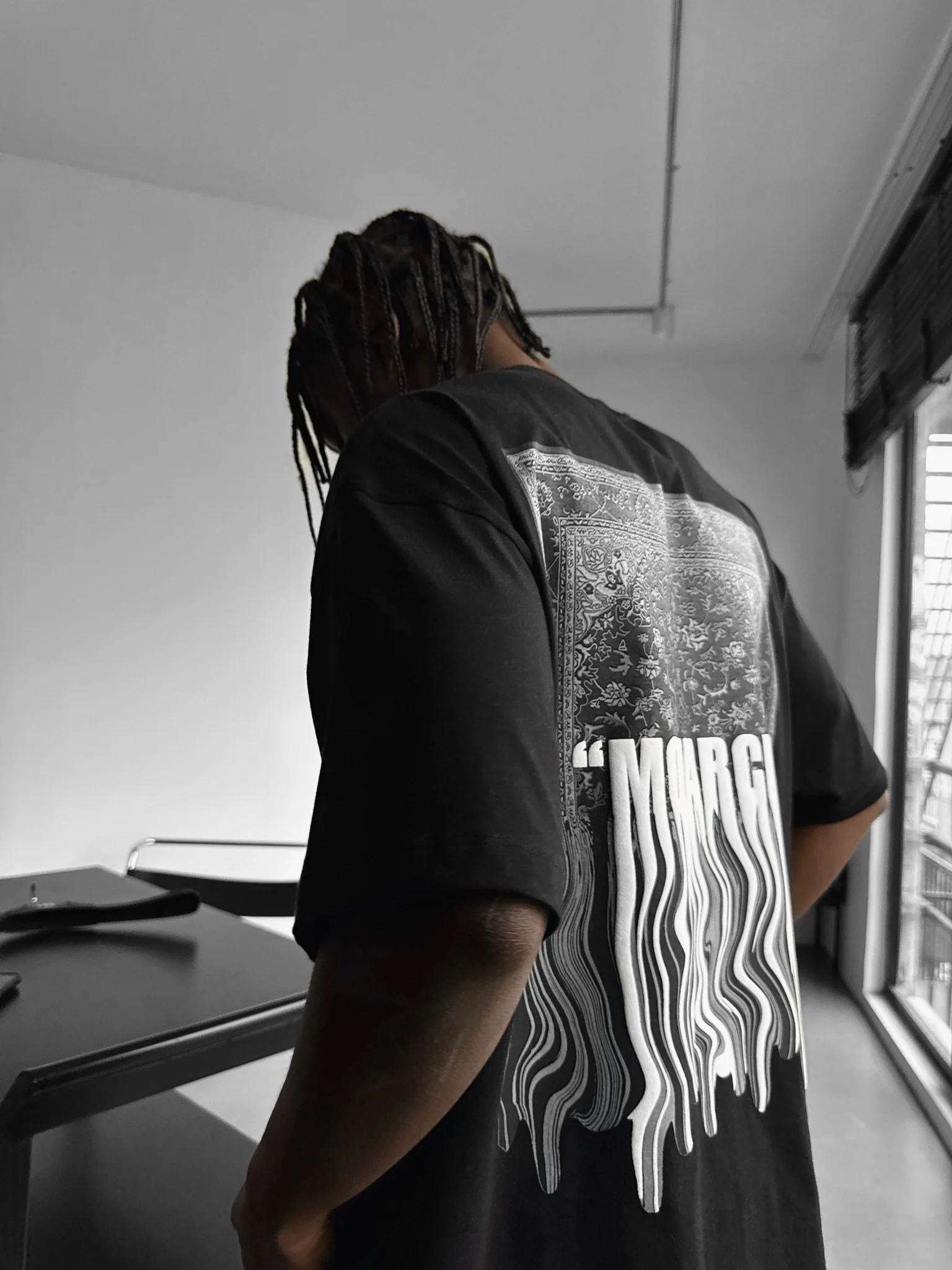 Oversize "Monarch" T-Shirt - Black and White - Image 6