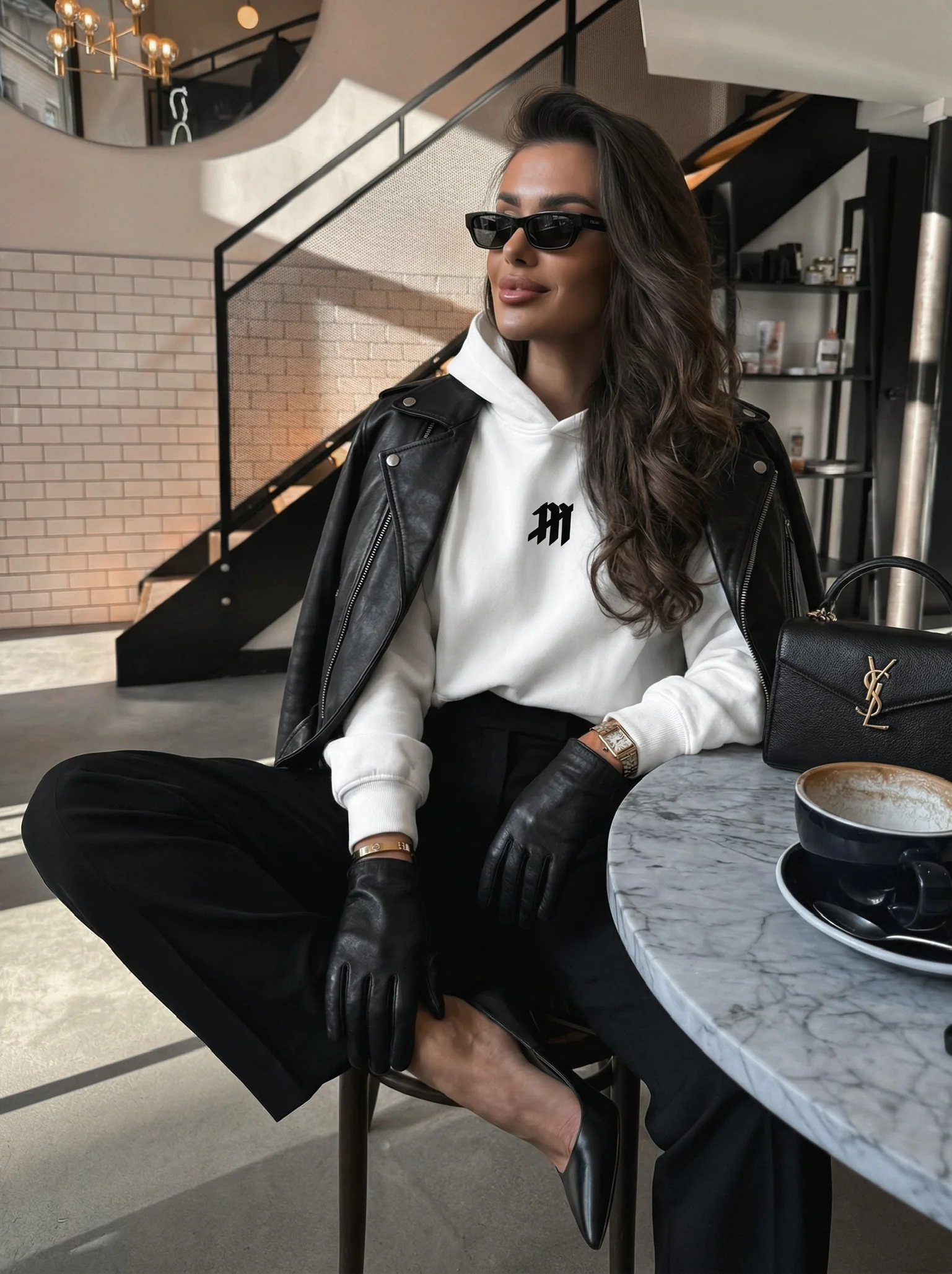 Oversize Mouse Hoodie - White - Image 2