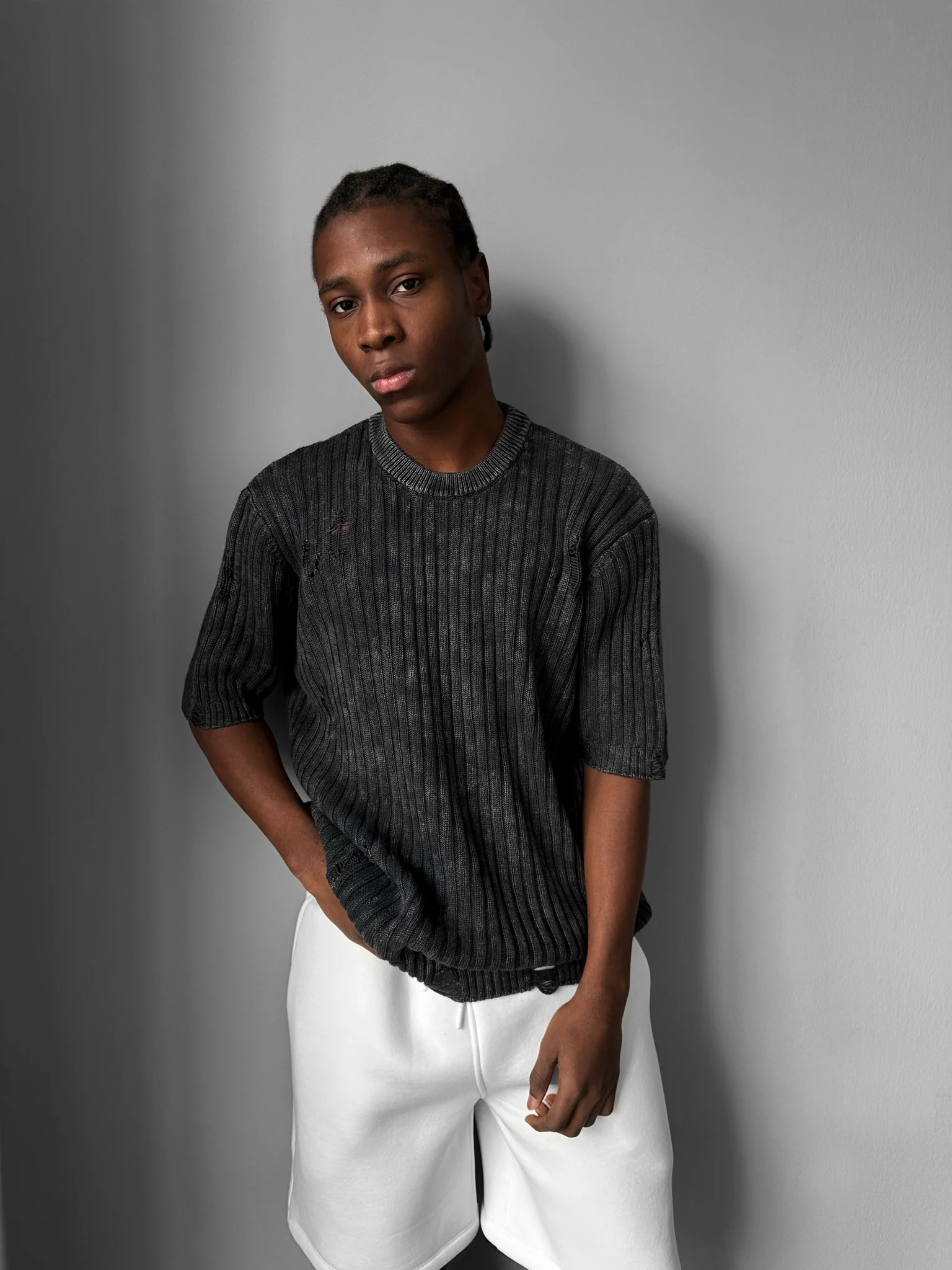 Oversize Torn Washed Knit T-shirt - Black - Image 4