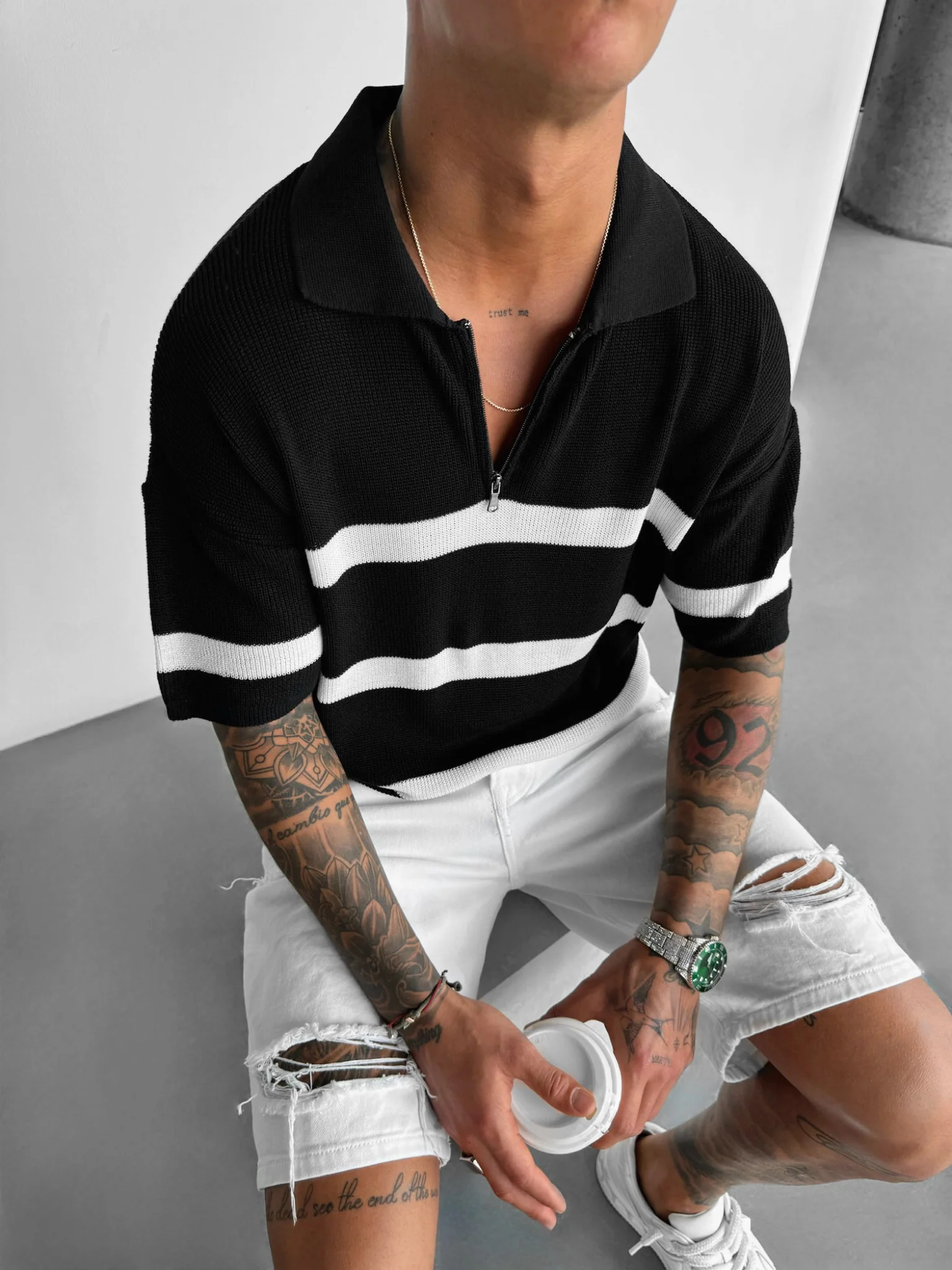 Regular Knit Zipper T-shirt - Black - Image 3