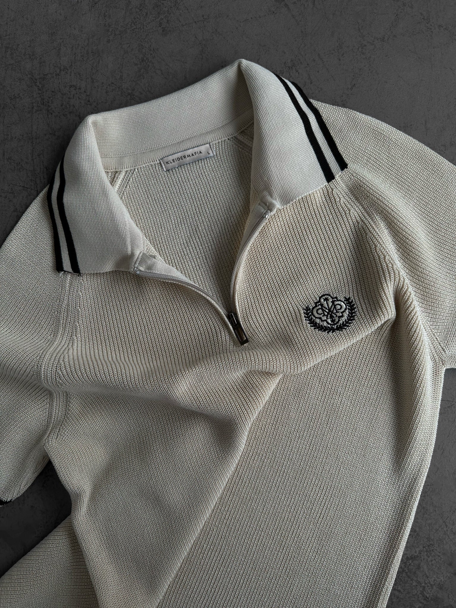 Slim Fit Half-Zip Embroidered Polo T-shirt - Beige
