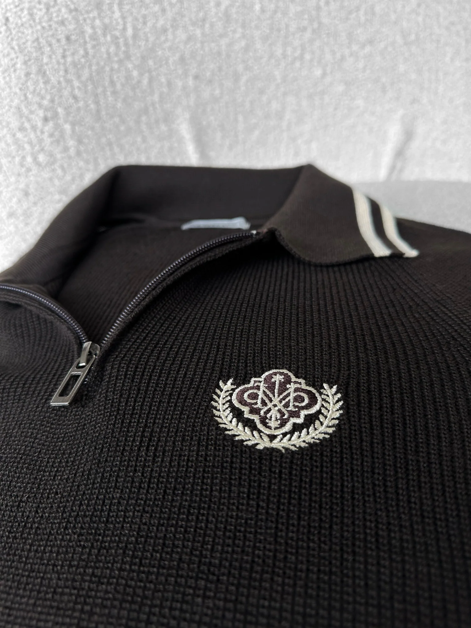 Slim Fit Half-Zip Embroidered Polo T-shirt - Dark Brown - Image 2