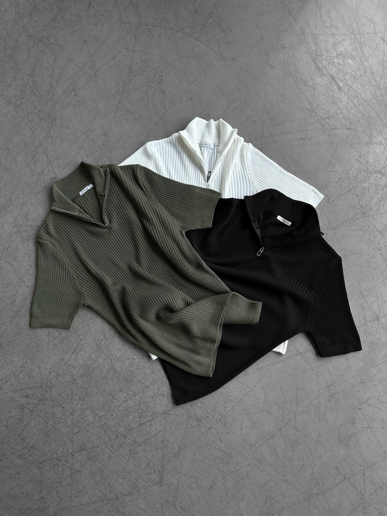 Slim Fit Mock Neck Zip T-shirt - Khaki - Image 3